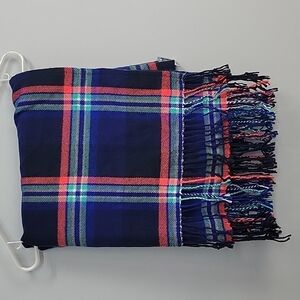 Old Navy Plaid Fringe Blanket Scarf
